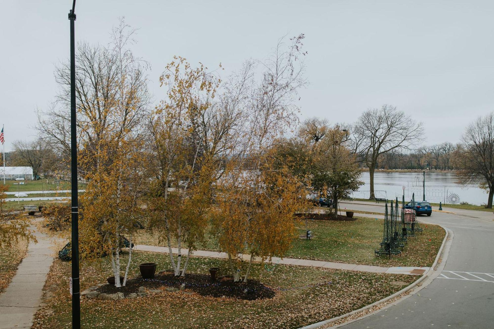 Hatchery Hotel & Event Center La Crosse Exterior photo